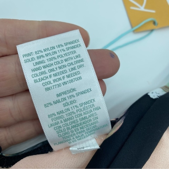 Kona Sol floral bikini top - Small - Picture 4 of 5